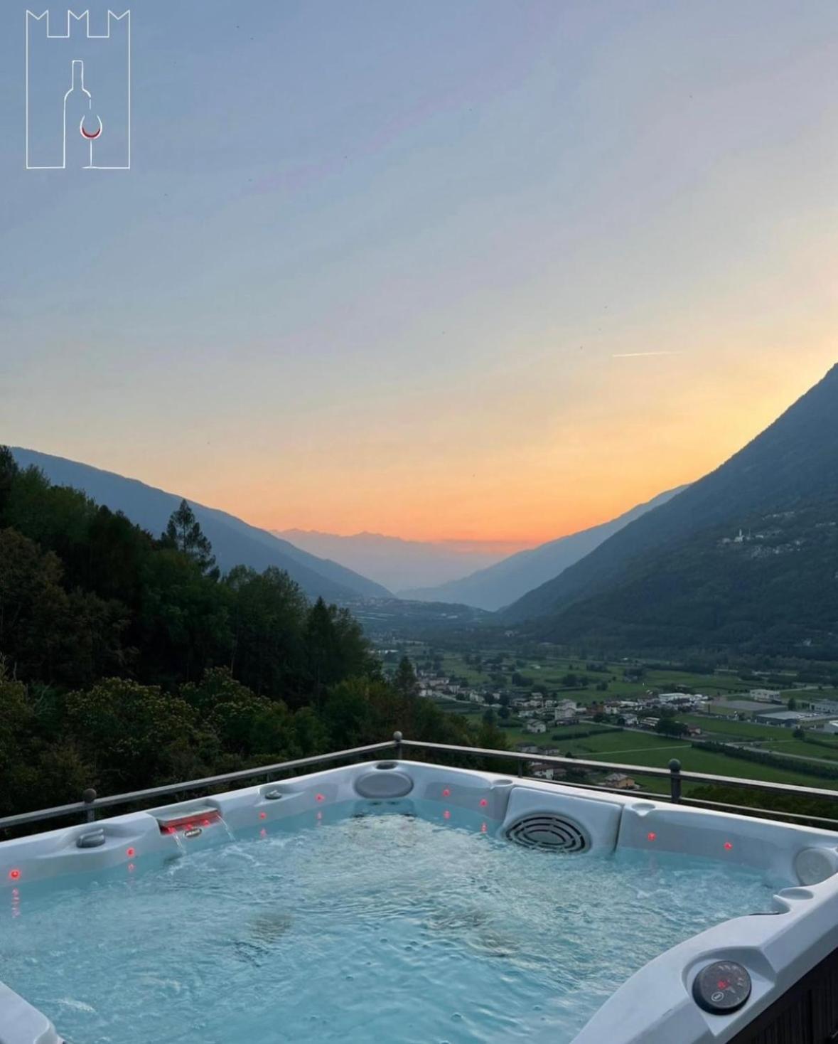 Foppoli Castle, Private 11Th Century Fortress With Panoramic View, Sauna And Hot Tub Overlooking The Valtellina Mazzo di Valtellina Esterno foto